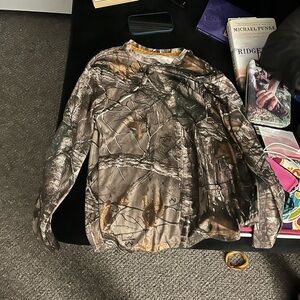 Realtree Brown and Green Camouflage Long Sleeve Top